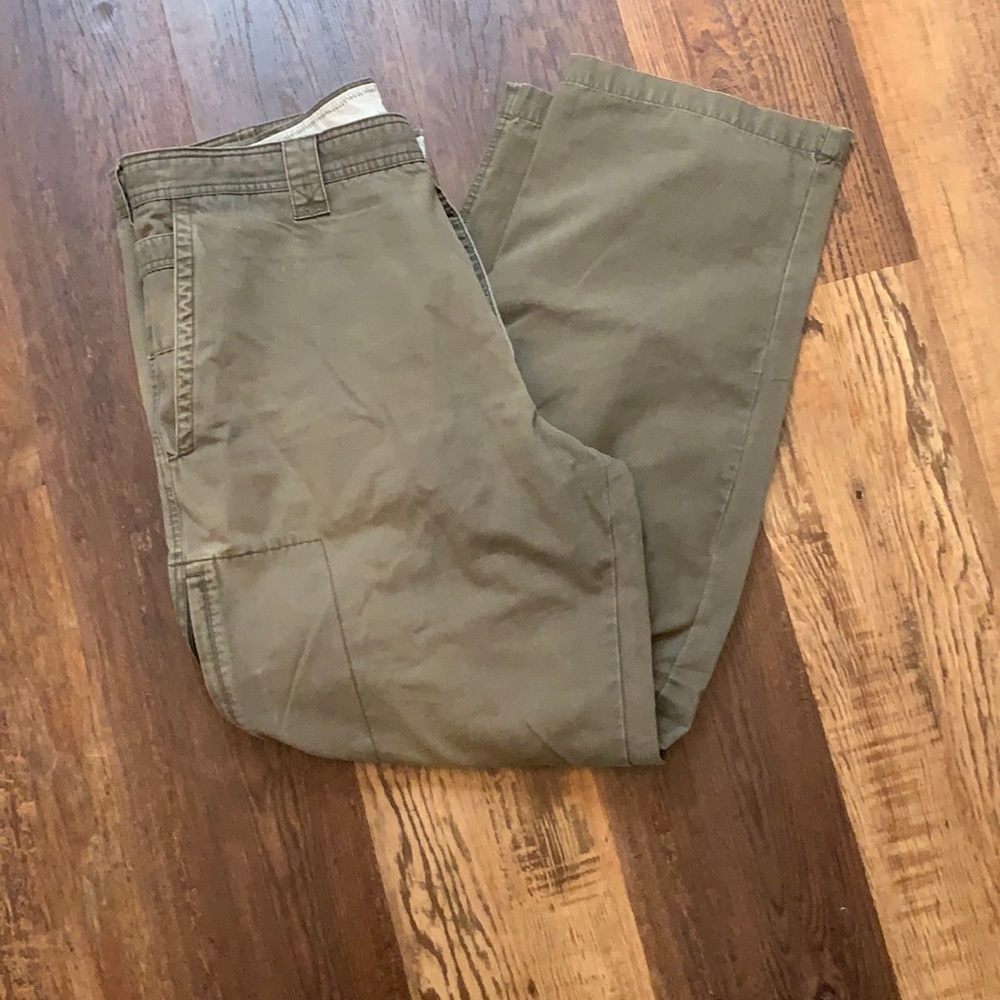 Colombia Pants 38x32 Like new hardly worn.